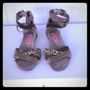 Betsey Johnson gladiator sandals